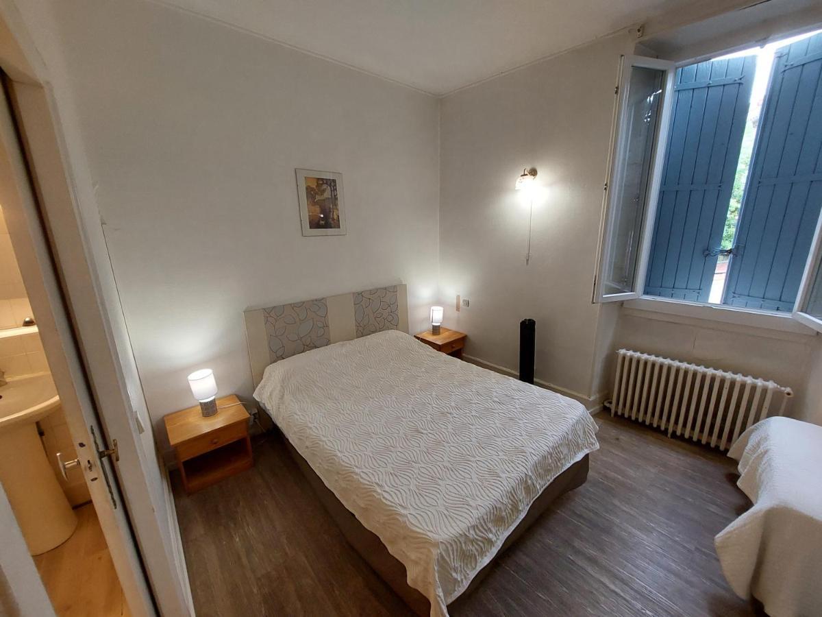 Logis Hotels - Hotel Le Boulevard Mazamet Dış mekan fotoğraf